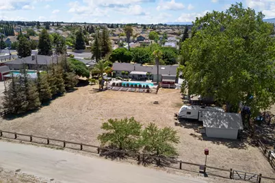 1941 Wawona Street, Manteca, CA 95337 - Photo 67