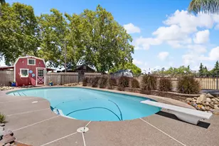 1941 Wawona St, Manteca, CA 95337 - Photo 47