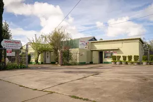 4518 Martin Luther King Jr Blvd, Sacramento, CA 95820 - Photo 3