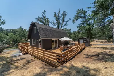 19220 Pleasantview Drive, Groveland, CA 95321 - Photo 1