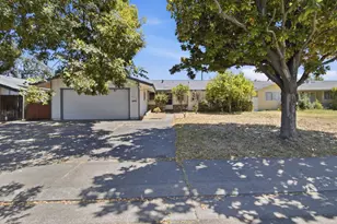 958 E Yorkshire Dr, Stockton, CA 95207 - Photo 1