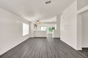 3104 Roland Gardens Ln, Modesto, CA 95355 - Photo 5