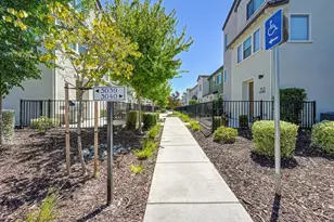 3039 Mesmerizing Walk, Sacramento, CA 95835 - Photo 33