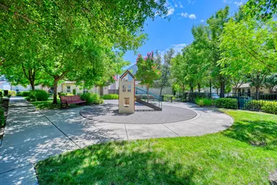 43 Villa Gardens Court #43, Roseville, CA 95678 - Photo 57