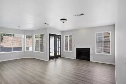 7300 Saltgrass Way, Elk Grove, CA 95758 - Photo 17