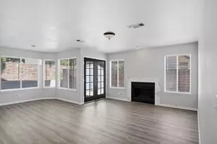 7300 Saltgrass Way, Elk Grove, CA 95758 - Photo 17