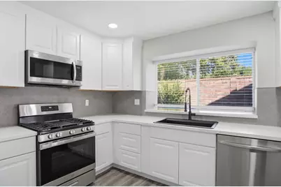 7300 Saltgrass Way, Elk Grove, CA 95758 - Photo 13