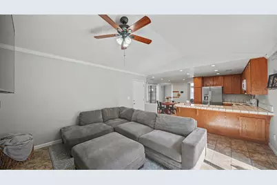 1072 W Eleanor Lane, Manteca, CA 95337 - Photo 17