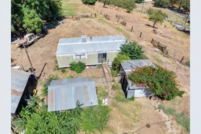 10517 Olive Road, Oakdale, CA 95361 - Photo 15