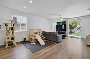 1565 Buckskin Way, Olivehurst, CA 95961 - Photo 19