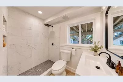 227 Walden Street, Modesto, CA 95354 - Photo 43