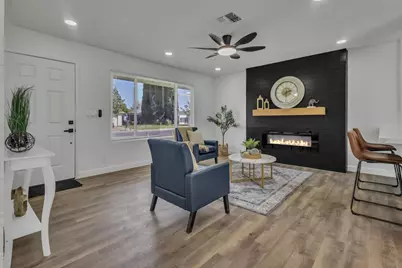 8437 Cherbourg Way, Stockton, CA 95210 - Photo 13