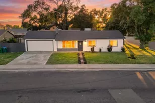 8437 Cherbourg Way, Stockton, CA 95210 - Photo 7