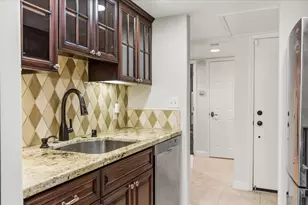 2418 Larkspur Ln, Sacramento, CA 95825 - Photo 7
