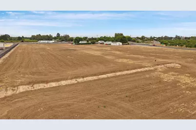 4614 E Armstrong Road, Lodi, CA 95240 - Photo 23