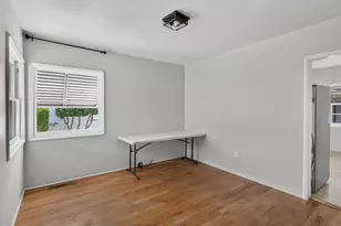 909 S Pleasant Ave, Lodi, CA 95240 - Photo 5