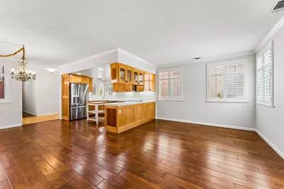 2742 Via Villaggio, Sacramento, CA 95864 - Photo 9