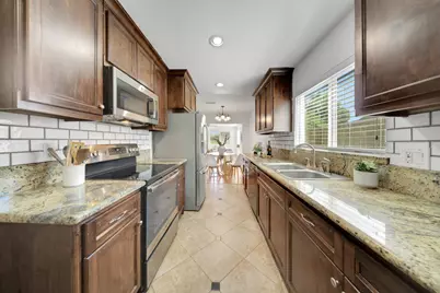 8634 Imran Woods Circle, Citrus Heights, CA 95621 - Photo 13
