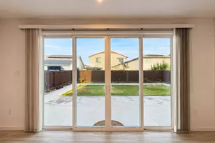 10024 Mont Blanc Ln, Stockton, CA 95219 - Photo 13