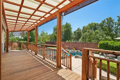 9762 Parktree Way, Elk Grove, CA 95624 - Photo 29