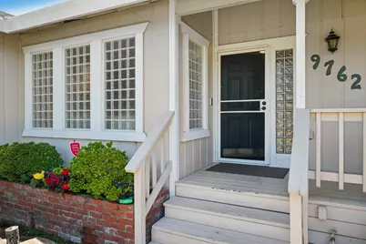 9762 Parktree Way, Elk Grove, CA 95624 - Photo 7