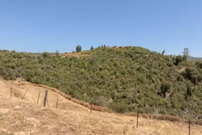 500 Peregrine Road, Mokelumne Hill, CA 95245 - Photo 17