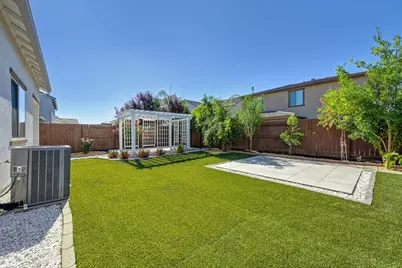 2389 Sierra Village Drive, Roseville, CA 95747 - Photo 15