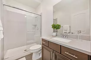 2389 Sierra Village Dr, Roseville, CA 95747 - Photo 11