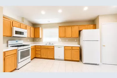 570 Pombo Square, Tracy, CA 95376 - Photo 13