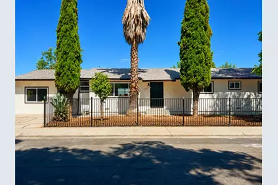 2334 S Sacramento Street, Stockton, CA 95206 - Photo 1