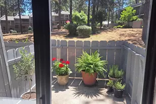 15287 Kingsbury Cir, Grass Valley, CA 95949 - Photo 7
