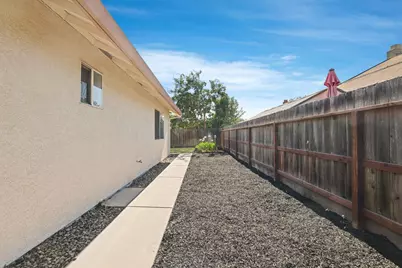 232 Ruess, Ripon, CA 95366 - Photo 27