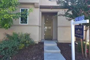 9951 Del Surft, Elk Grove, CA 95757 - Photo 3