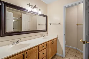 943 Sterling Cir, Folsom, CA 95630 - Photo 57