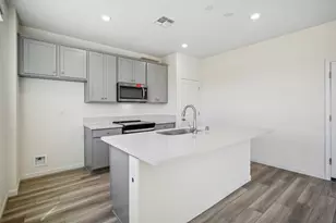 2608 Valerio Ct, Modesto, CA 95355 - Photo 7