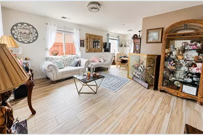 1632 Chateau Drive, Olivehurst, CA 95961 - Photo 7