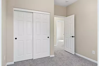 8492 Crystal Walk Circle, Elk Grove, CA 95758 - Photo 33