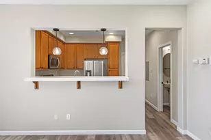 8492 Crystal Walk Cir, Elk Grove, CA 95758 - Photo 11