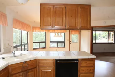 16147 Tina Court, Grass Valley, CA 95949 - Photo 11