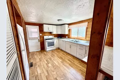 110 Church Street, Jackson, CA 95642 - Photo 11