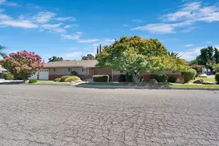 2020 W 3rd St, Madera, CA 93637 - Photo 3