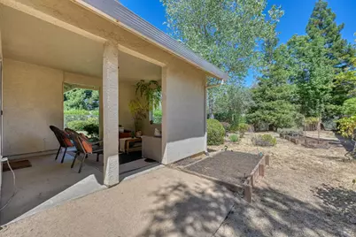 11928 Brooke Crest Drive, Auburn, CA 95602 - Photo 27