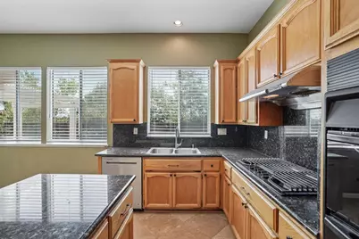 1037 Halidon Way, Folsom, CA 95630 - Photo 21