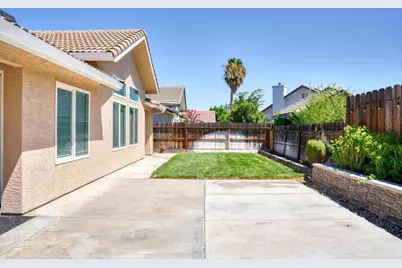 626 Comstock Lane, Manteca, CA 95336 - Photo 35