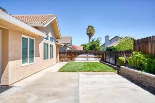 626 Comstock Ln, Manteca, CA 95336 - Photo 35