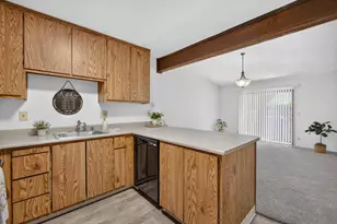 2 Topam Ct, Sacramento, CA 95833 - Photo 13