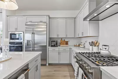 3260 Parkland Court, Folsom, CA 95630 - Photo 11