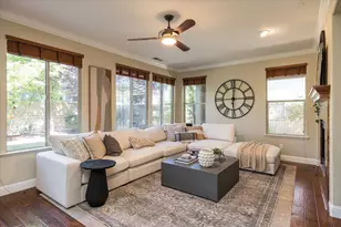 1084 Elsworth Way, Folsom, CA 95630 - Photo 5