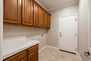 1084 Elsworth Way, Folsom, CA 95630 - Photo 25