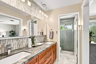 8827 Bluff Ln, Fair Oaks, CA 95628 - Photo 7